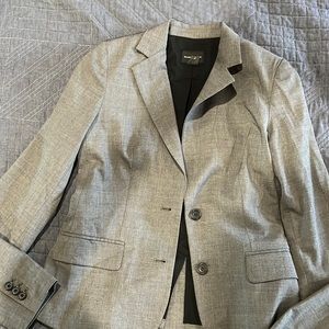 Club Monaco gray suit. Size 0 jacket size 2 pants